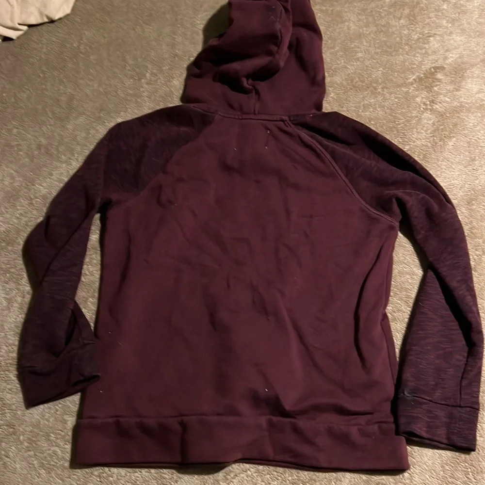Old Navy boys hoodie - Picture 4 of 4